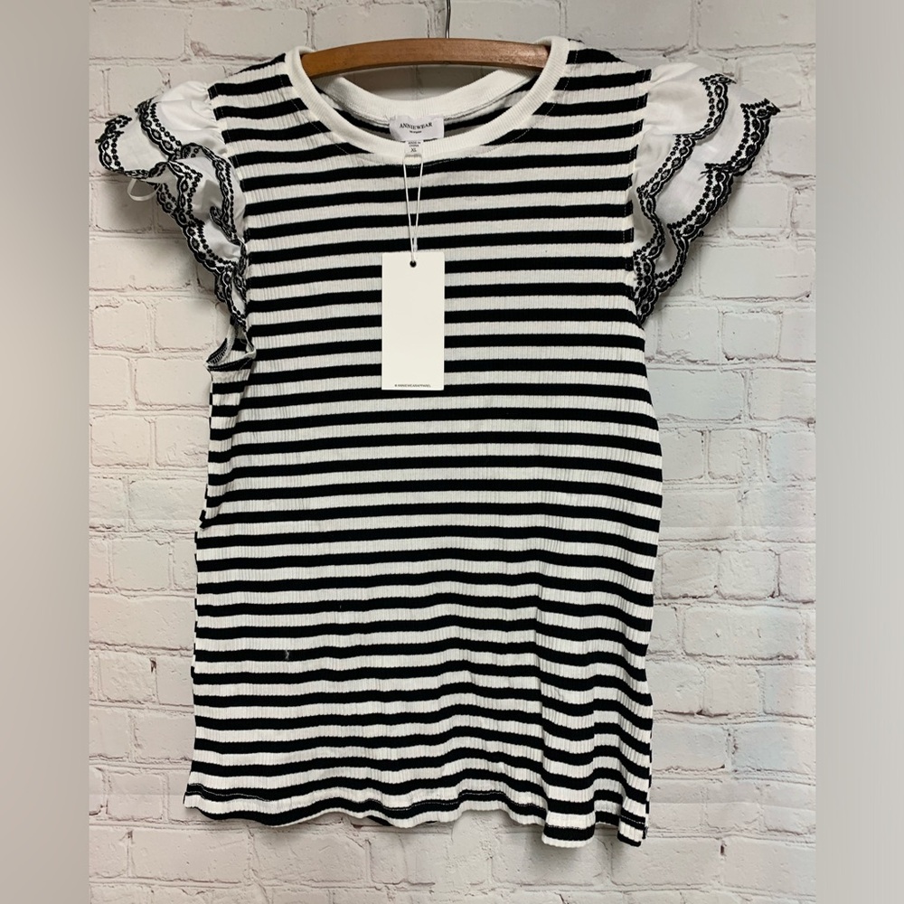 NEW AnnieWear Darling Striped Black and White Ruffle Sleeve Top Size XL - Picture 3 of 6